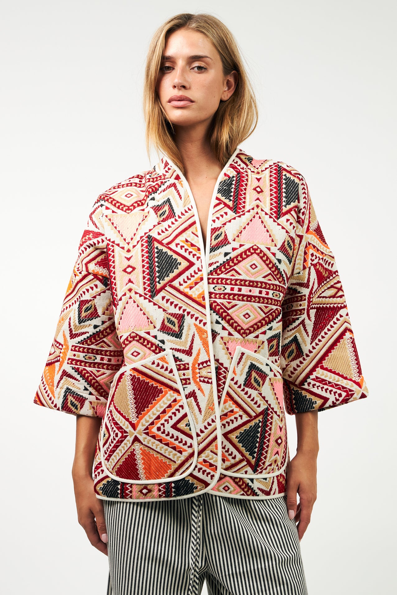 Lulull jakke - Red Multi